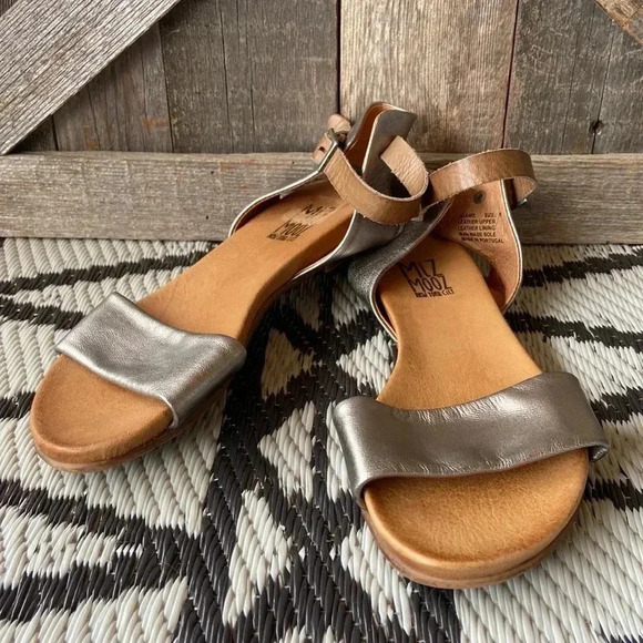 Miz Mooz  | Alanis Buckle Sandals - Picture 5 of 14